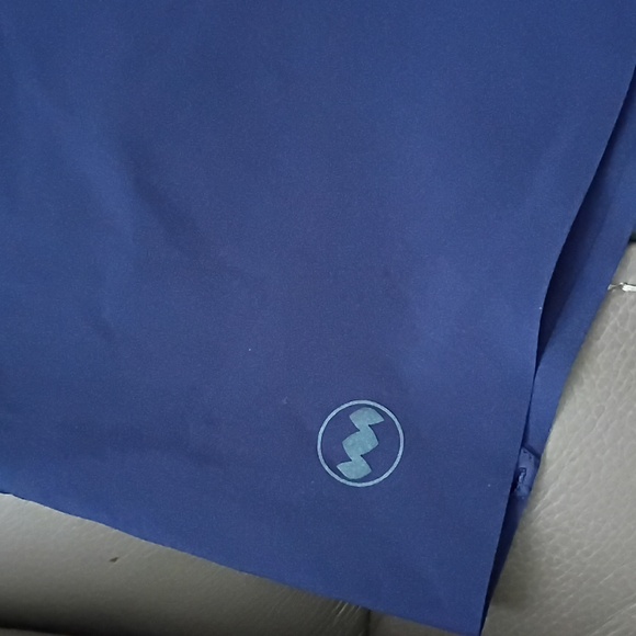 Janji Women's Athletic Shorts - Picture 2 of 7